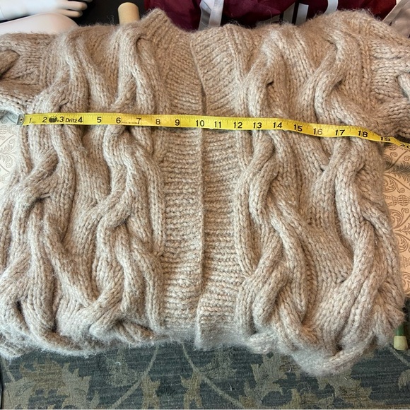 Mirth Cortina Baby Alpaca Blend Chunky Knit Cardigan Camel Beige Fuzzy S Small - Picture 2 of 14